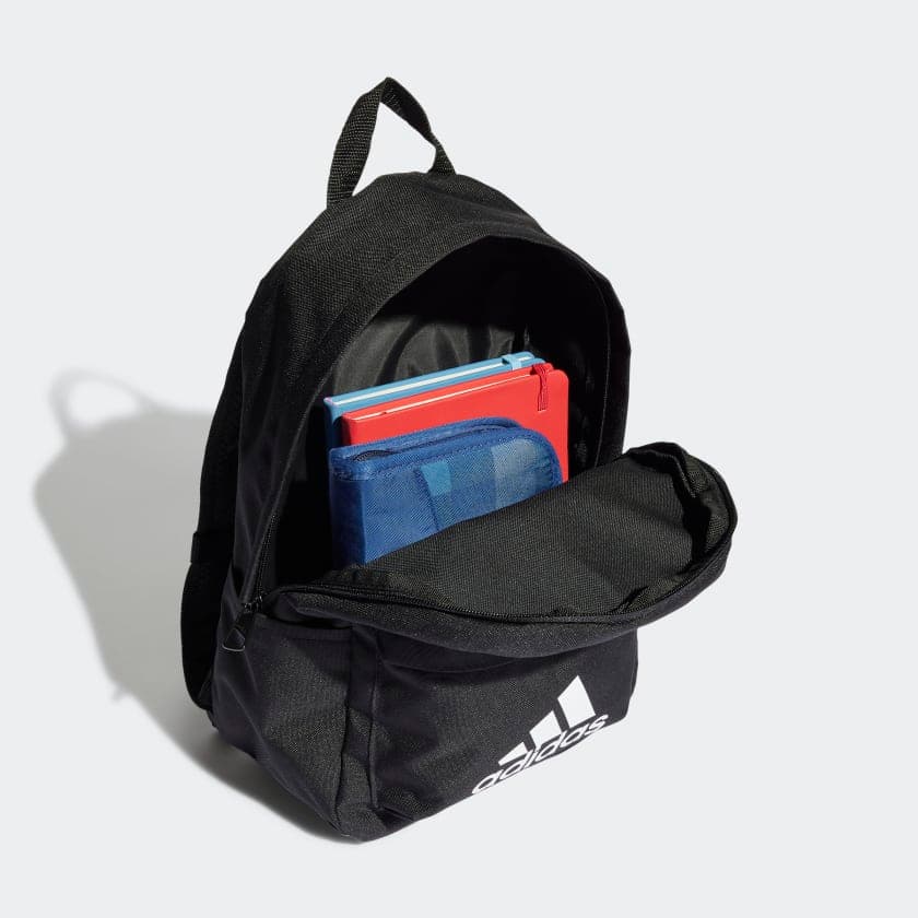 BACKPACK - Black / White